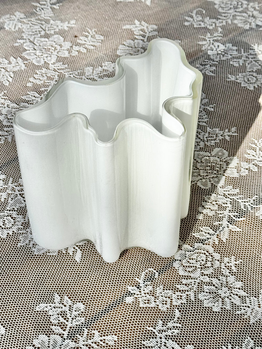 Skulpturel vase altostil
