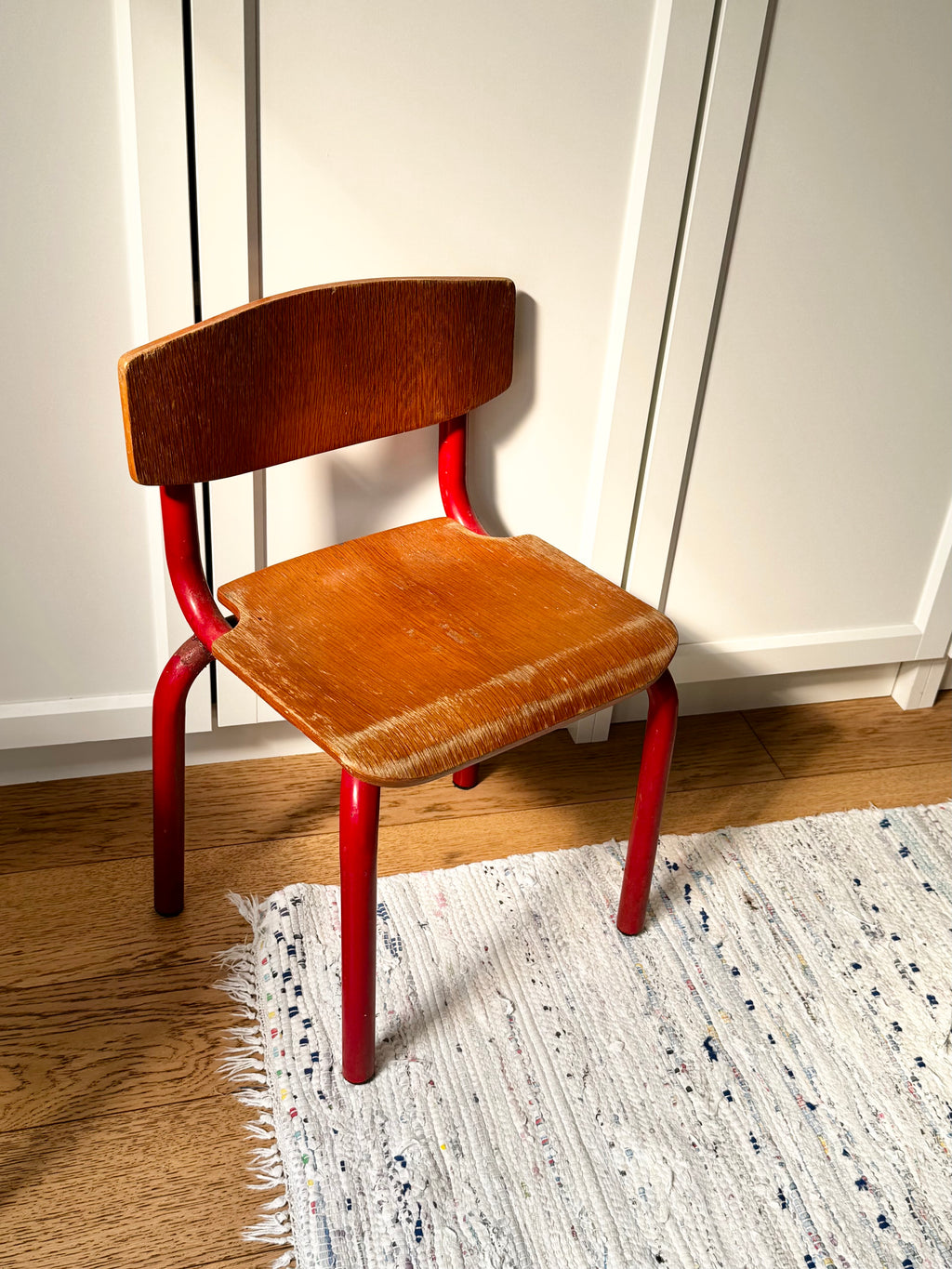 Retro børnestol