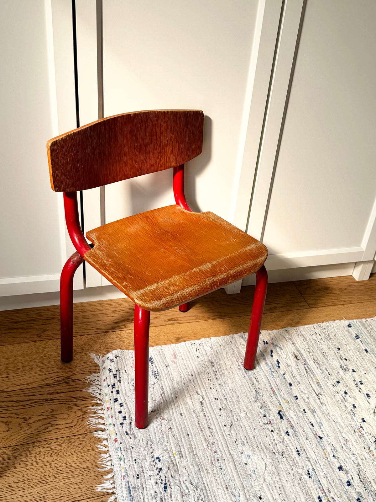 Retro børnestol