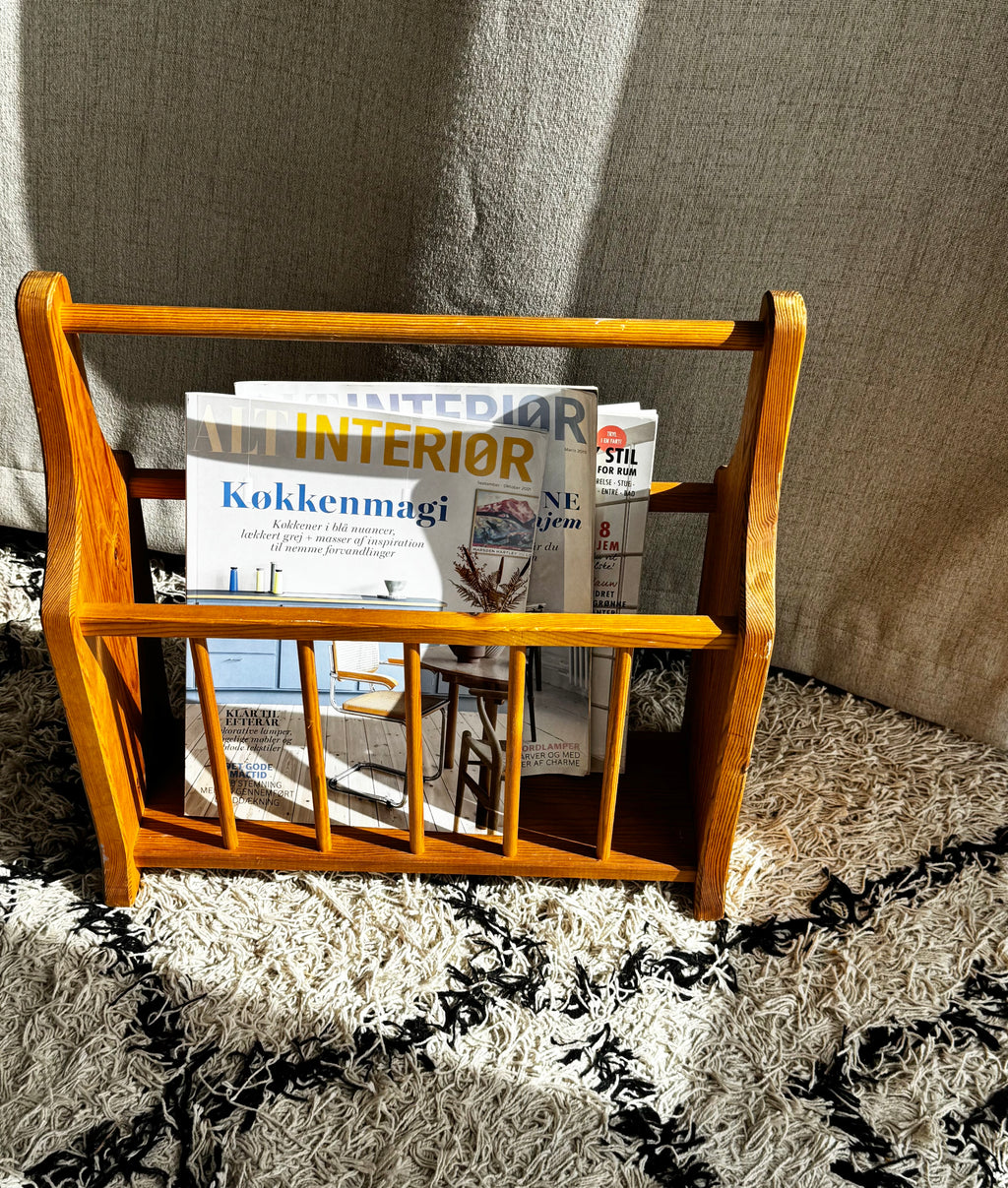 Magasinholder i træ