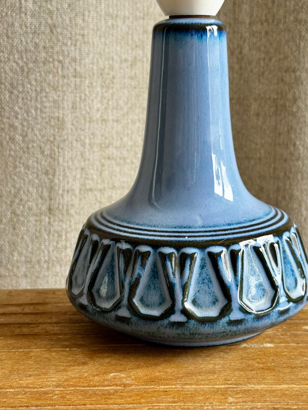 Bordlampe i keramik