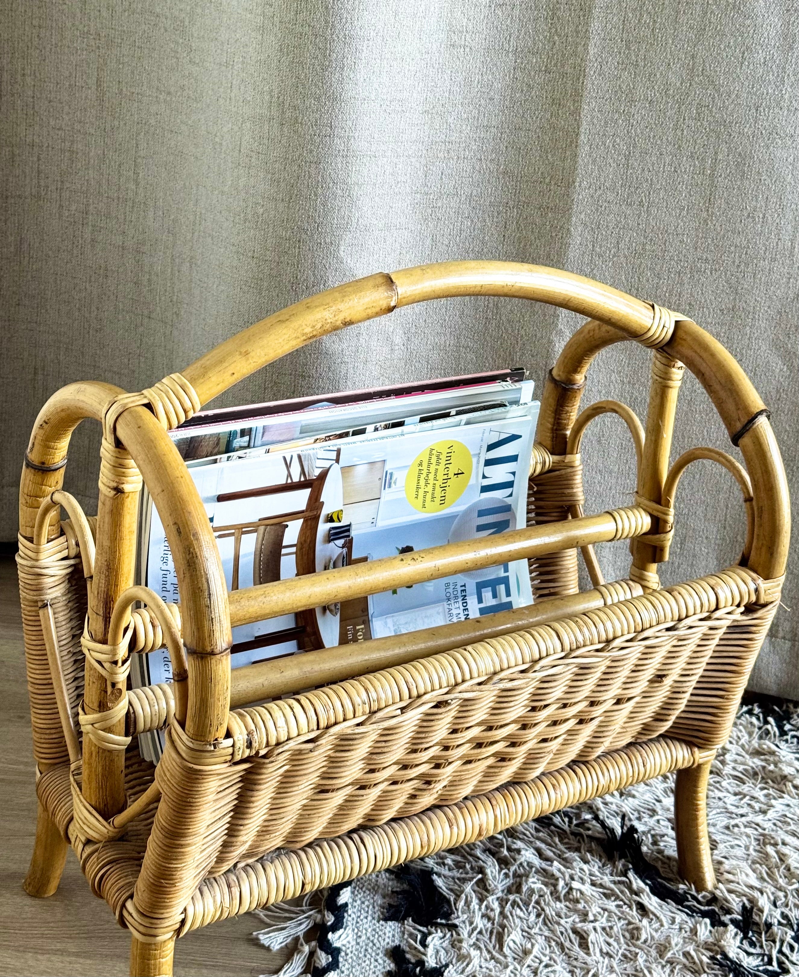 Magasinholder i rattan