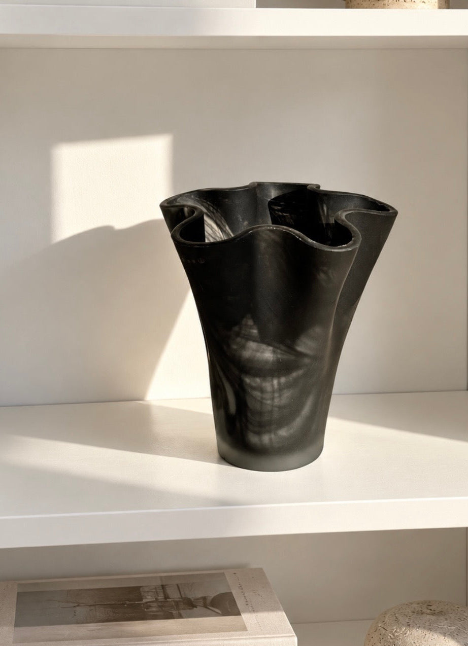 Sort mat vase