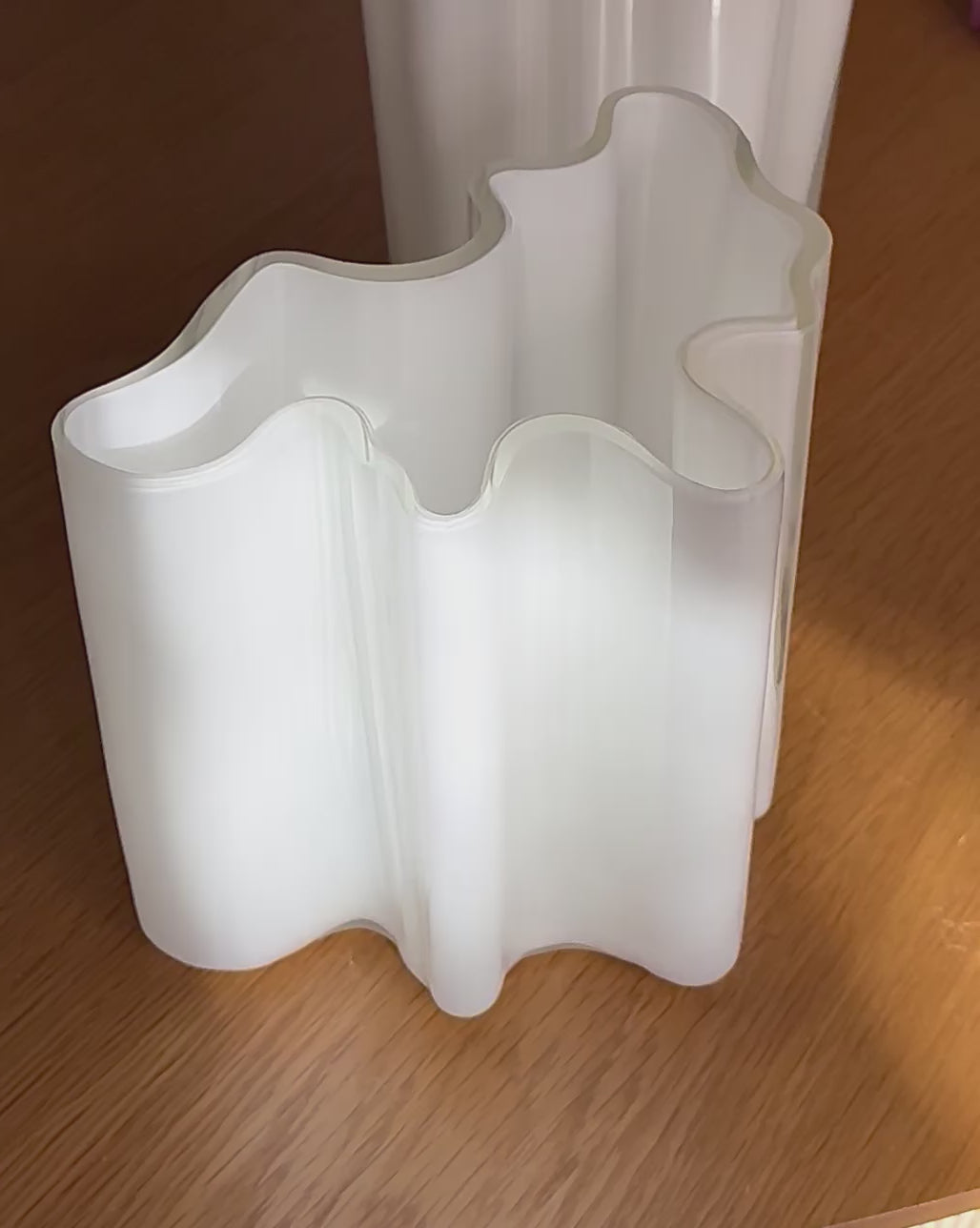 Skulpturel vase altostil